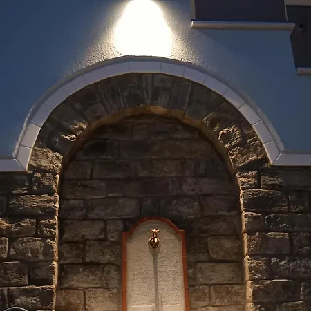 Apartamento Karnayo *